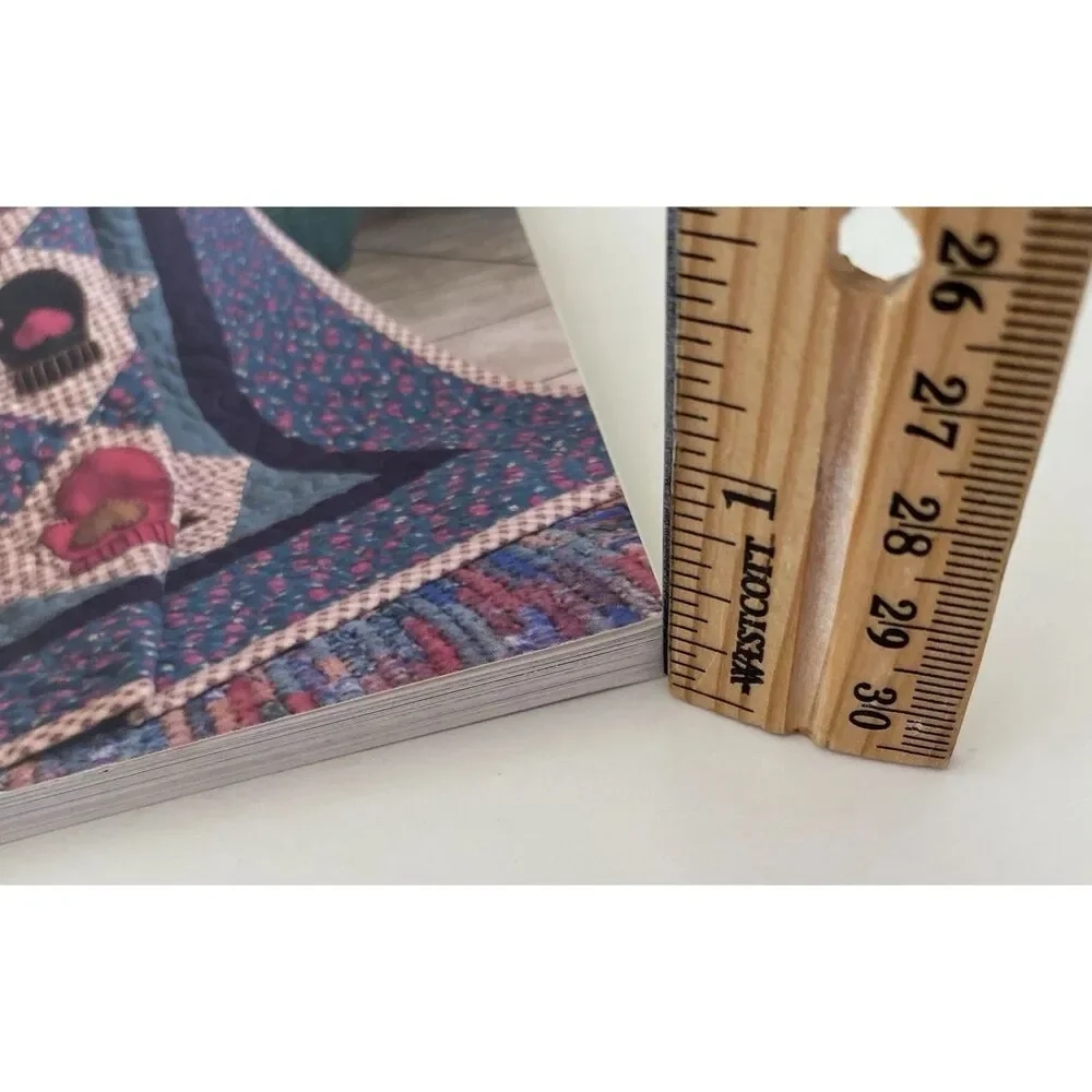 Thimbleberries Housewarming : 22 Projects for Quilters by Lynette Jensen (2000,